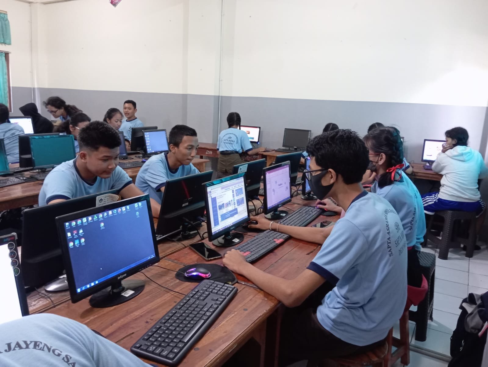EKSTRA-CODING