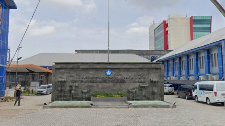 gedung-badan-pengembangan-dan-pembinaan-bahasa-kemendikbud-ristek-dok-google_169
